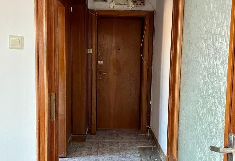 BRASADAS vinde ap 2 cam etaj 4/4 Calea Traian. - Poză 5