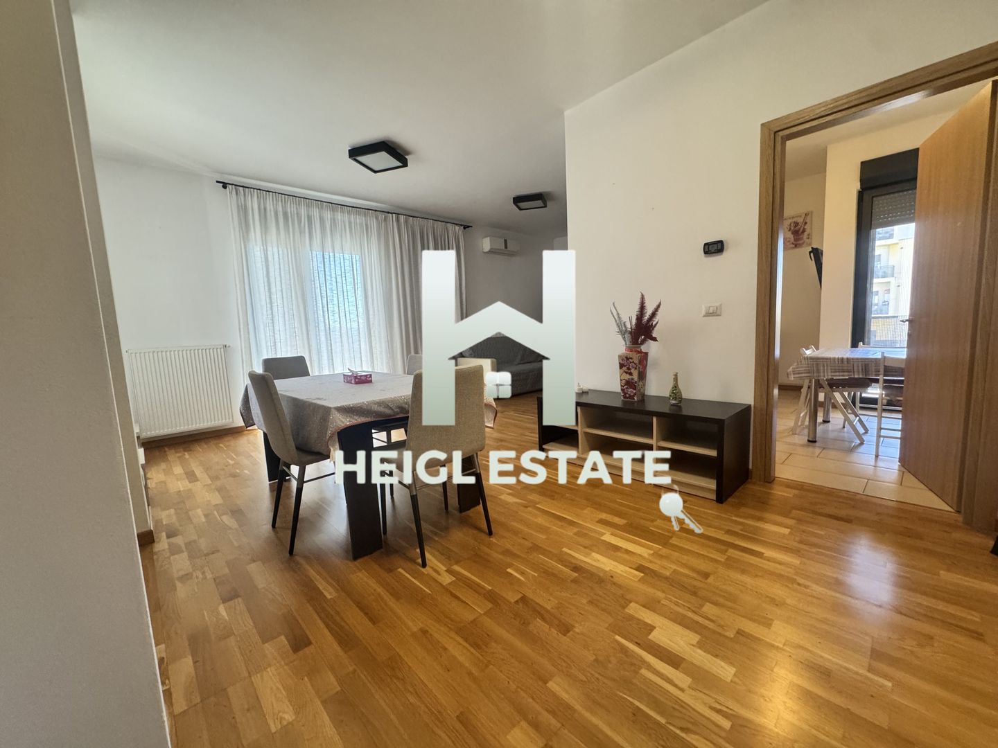 Apartament 3 Camere spațios, Intrare Dumbrăvița strada Barcelona - Poză 2