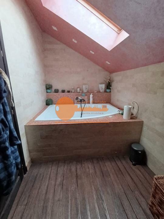 Apartament 6 camere - Triplex - Calea Calarasilor - Poză 9