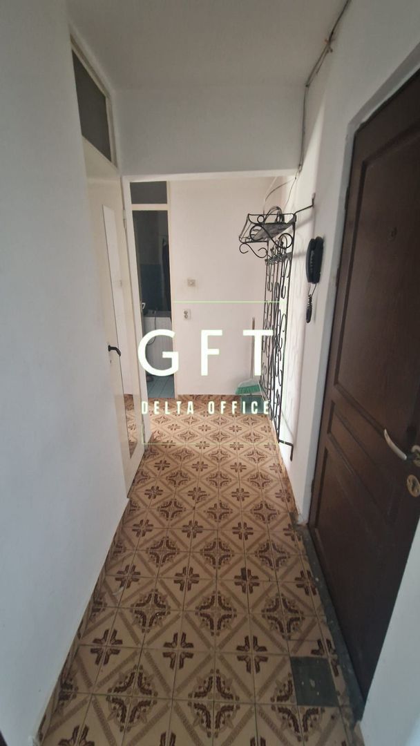 Apartament spațios și bine izolat - Poză 5
