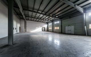 Hală industrială în suprafață de 2744 mp - Poză 3