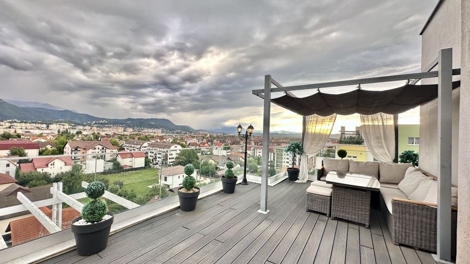 Penthouse modern de inchiririere cu 3 camere, terasă 80 mp zona Coresi - Poză 1