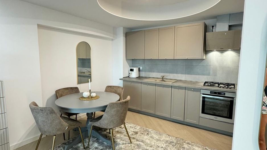 | Top View | Cortina North | 3 Rooms | Luxury | - Poză 3