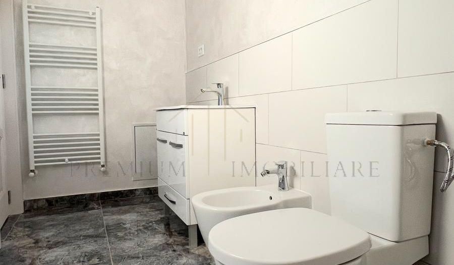 Casa Individuala de vanzare Onesti - Poză 13