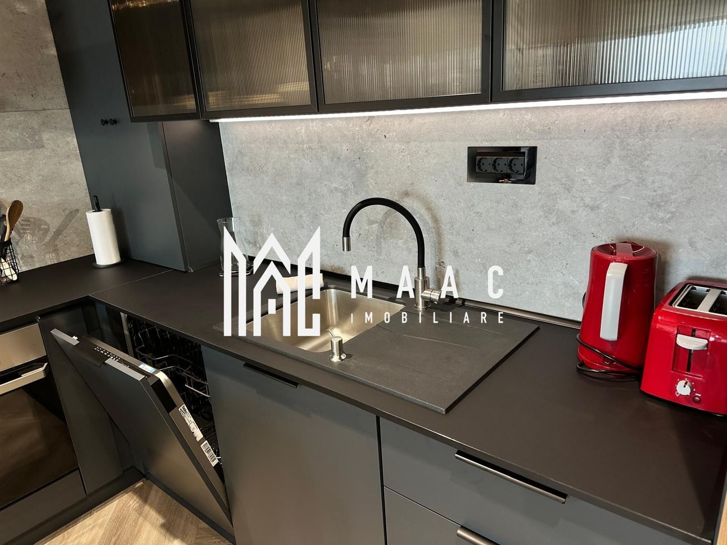 Black Friday | Apartament 2 Camere | Etaj 2 | Loc de parcare | The Lake Home - Poză 22