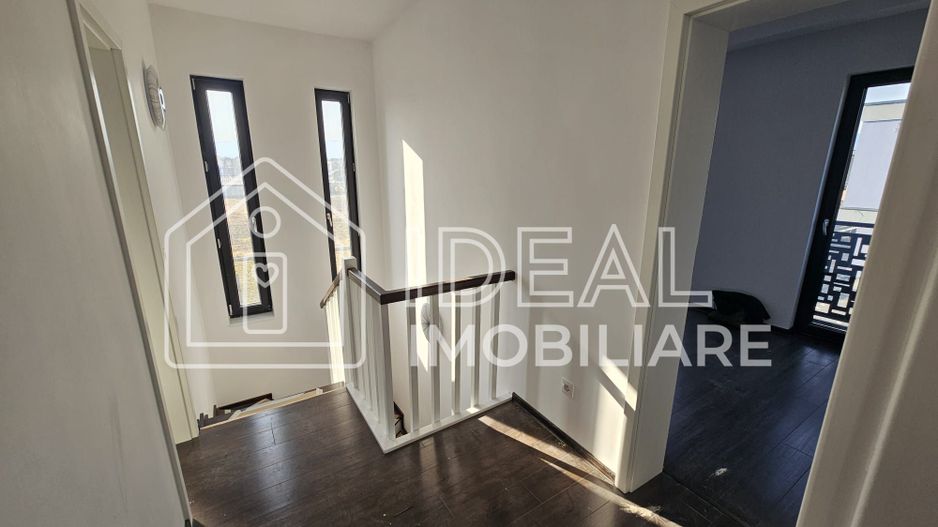 Duplex Modern cu 4 camere si gradina, in Cristian - Poză 2
