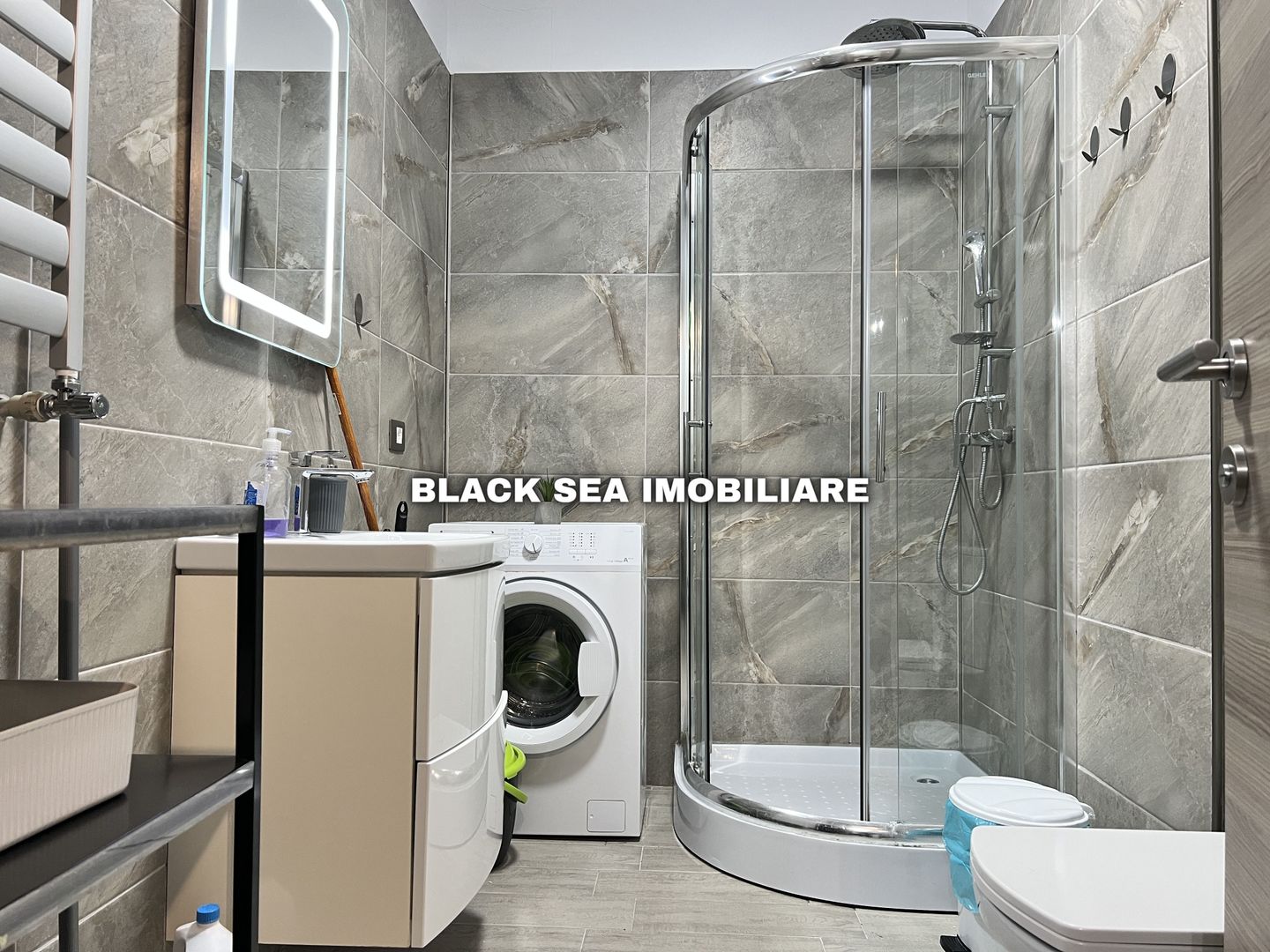 Apartament modern 2 camere in Alezzi Beach Resort Fitness & Spa - Poză 8