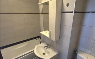 2 cam decomandat Gh Lazar-Circumvalatiunii - Poză 3