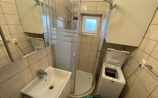 Apartament de 3 camere, 70mp, Zona Central - Poză 10