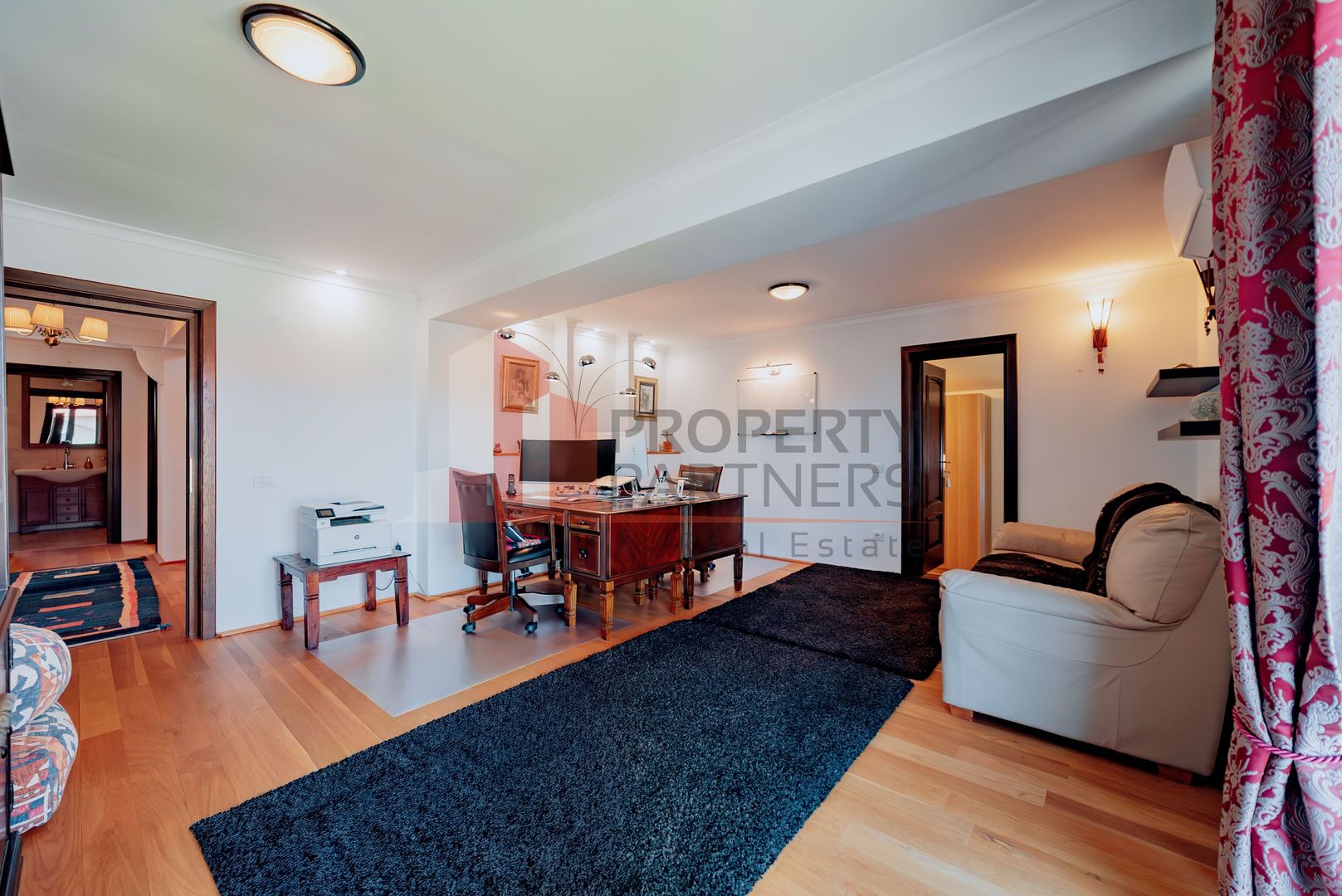 Proprietate de lux în Ghimbav, la doar 10 minute de Brașov - Poză 19