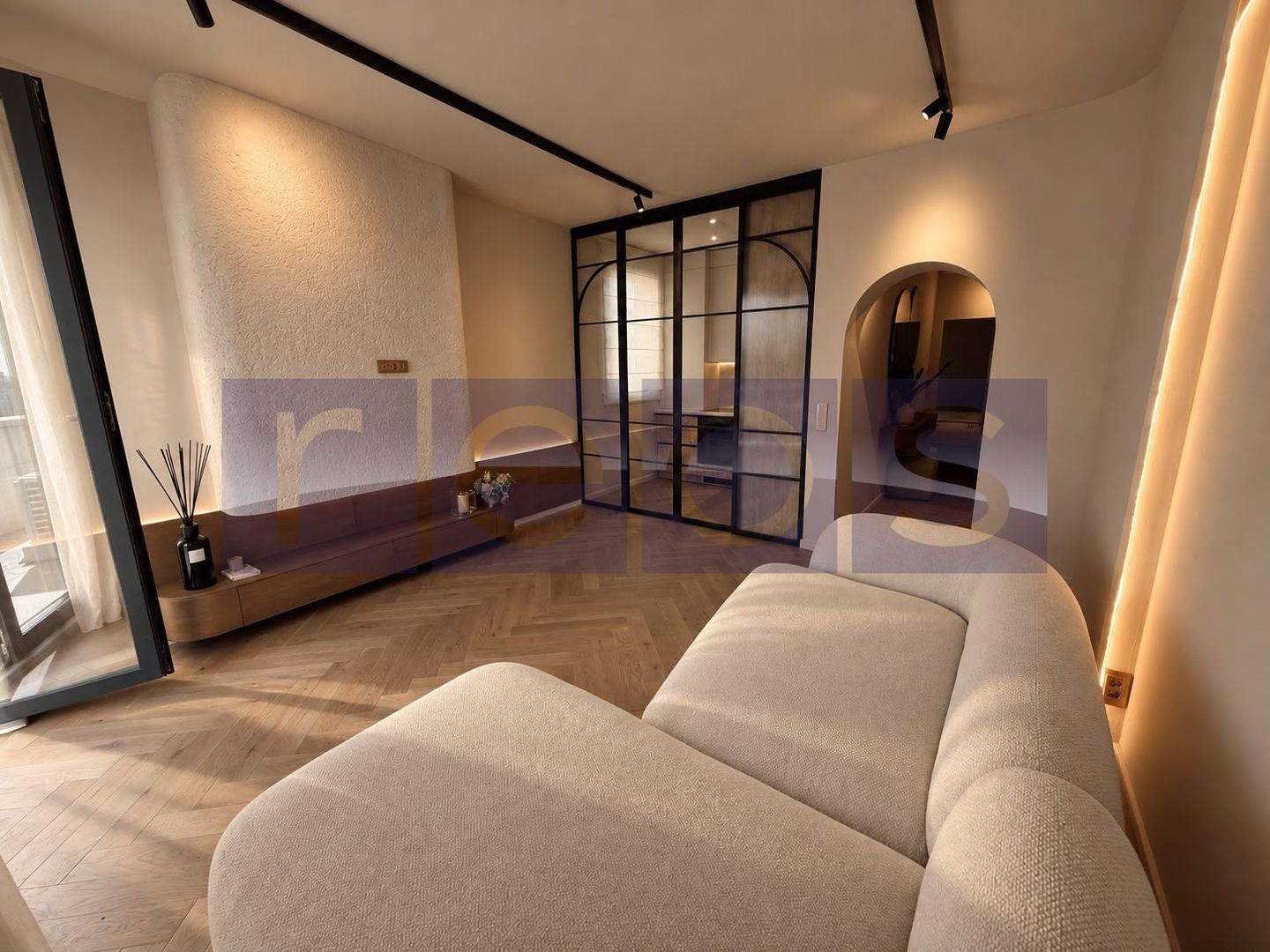 Apartament cu 4 camere Bd. Unirii | loc parcare inclus | vedere C. Poporului - Poză 4