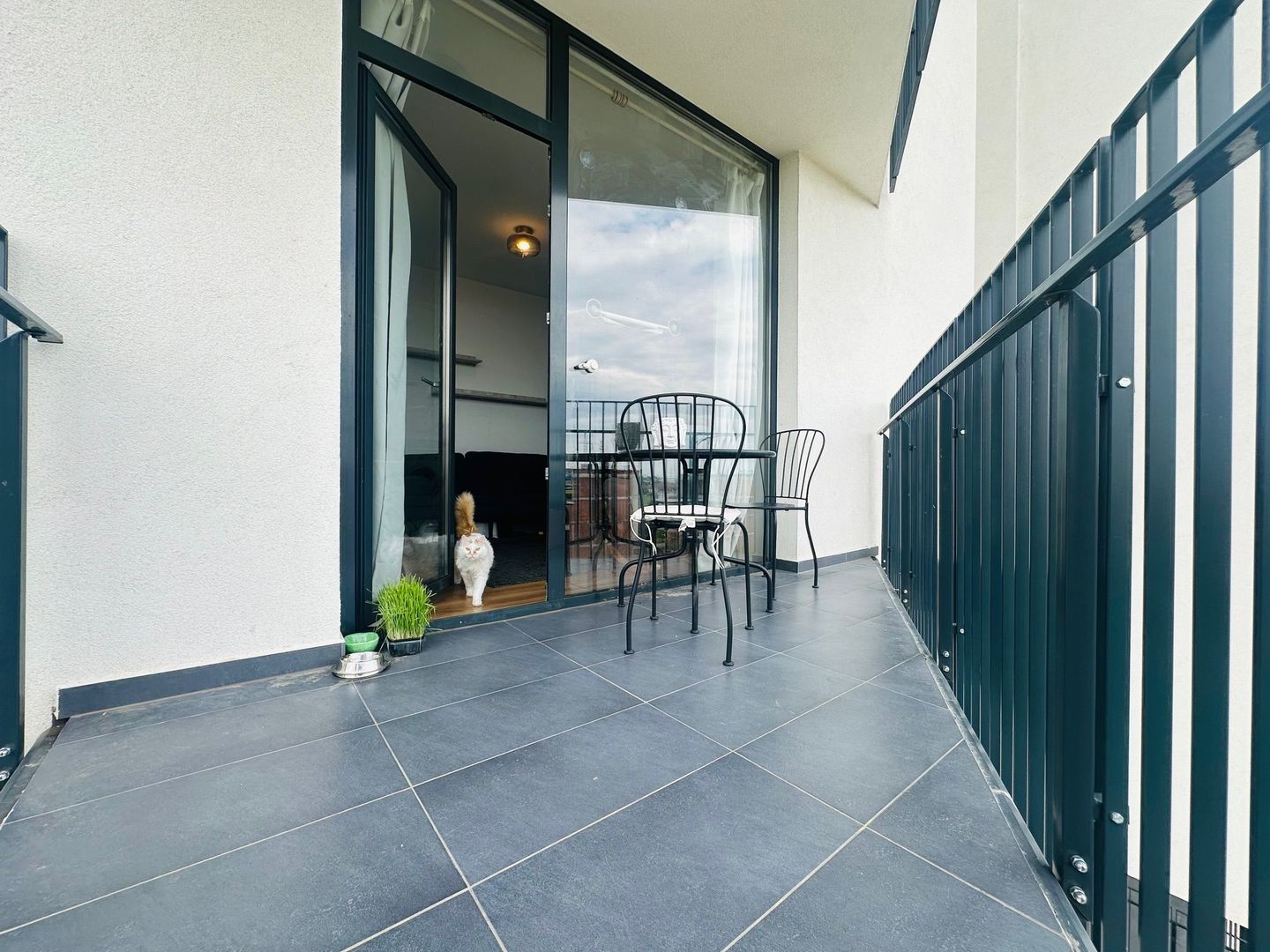 2 camere - NORD - boxa + loc parcare - Poză 2