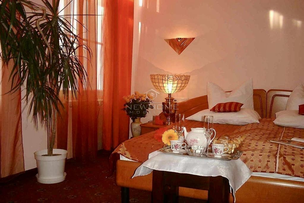COMISION 0 % Hotel de vanzare centru Orastie, Hunedoara - Poză 4