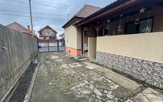 Casă individuală recent renovată, curte mare, GUSTERITA Sibiu - Poză 1