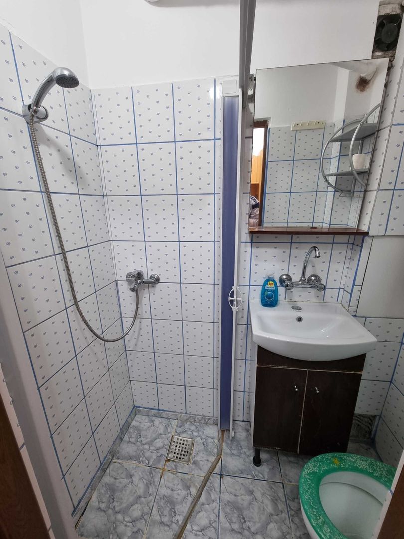 Apartament cu 3 camere -Valea Rosie - Poză 7