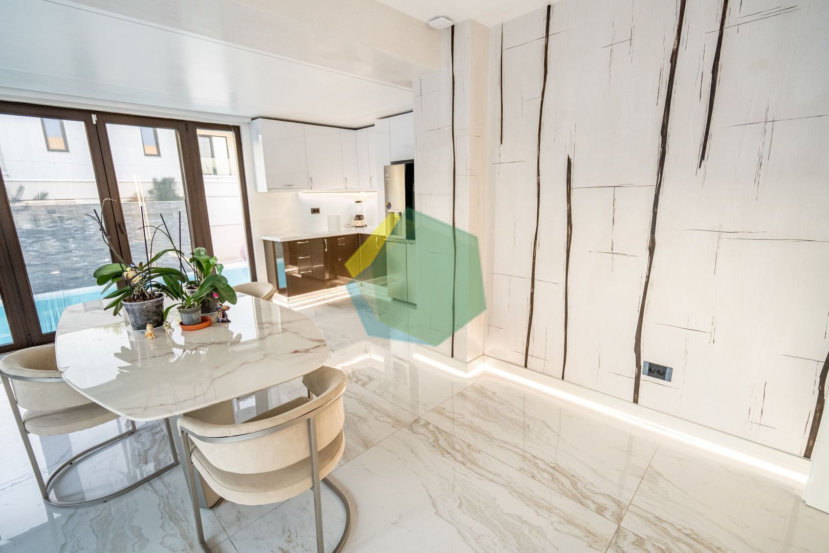 VILA ULTRA-LUX/ OTOPENI CENTRAL/SMART HOME/PISCINA - Poză 12
