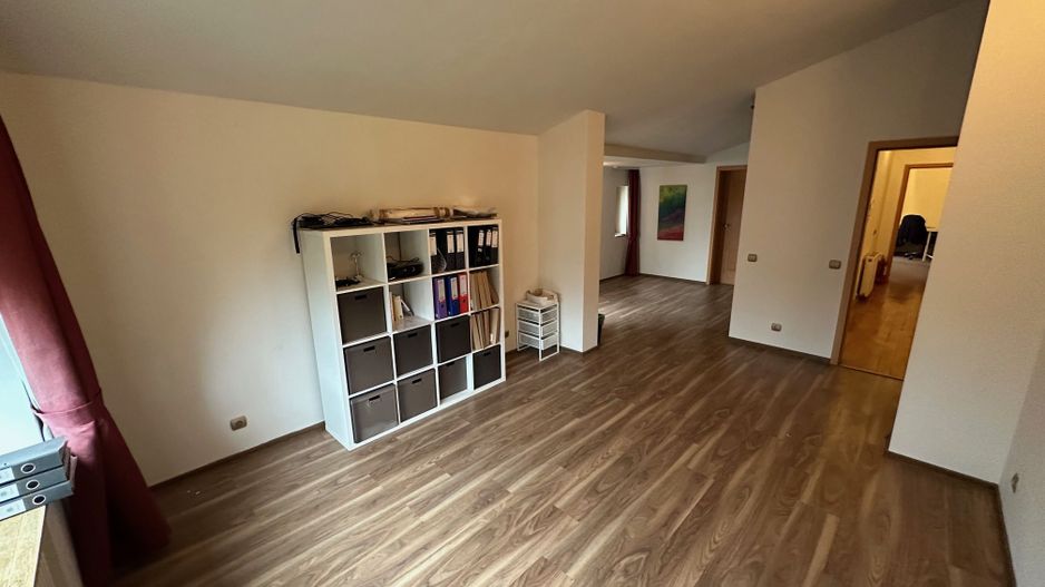 Casă / Vilă cu 6 camere în zona  Calea Aradului - Poză 41