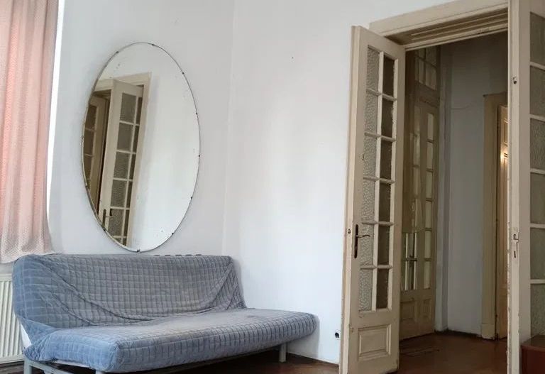 De vanzare vila burgheza 8 camere Unirii - Budapesta Ultracentral - Poză 2