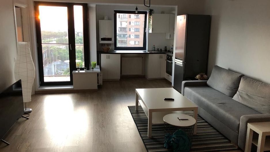 De inchiriat apartament cu 2 camere PET FRIENDLY,  Tineretului sector4 - Poză 1