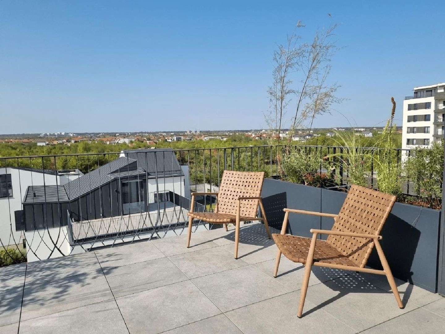 Amazing View | Penthouse AVALON Estate | Terasa 52 mp | Porsche Pipera - Poză 2