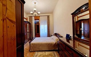 Sinaia | 3 Camere | Cladire Istorica situata pe Malul Begai. - Poză 1