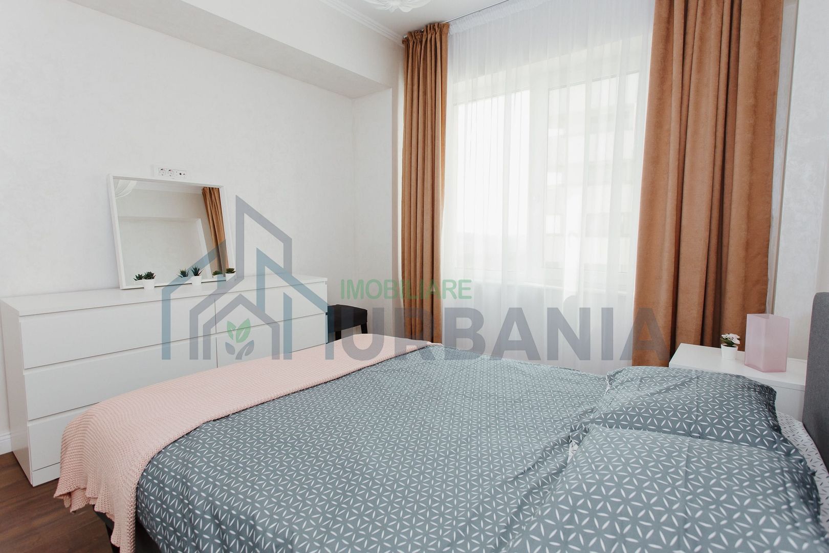 Apartament 2 camere de inchiriat – Royal Town Copou, Bloc C4 – 500€/luna - Poză 8