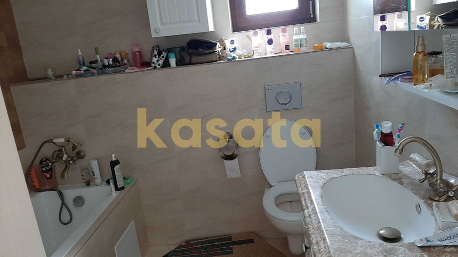 Casă individuală 3 camere de vânzare | Tunari | curte proprie - Poză 10