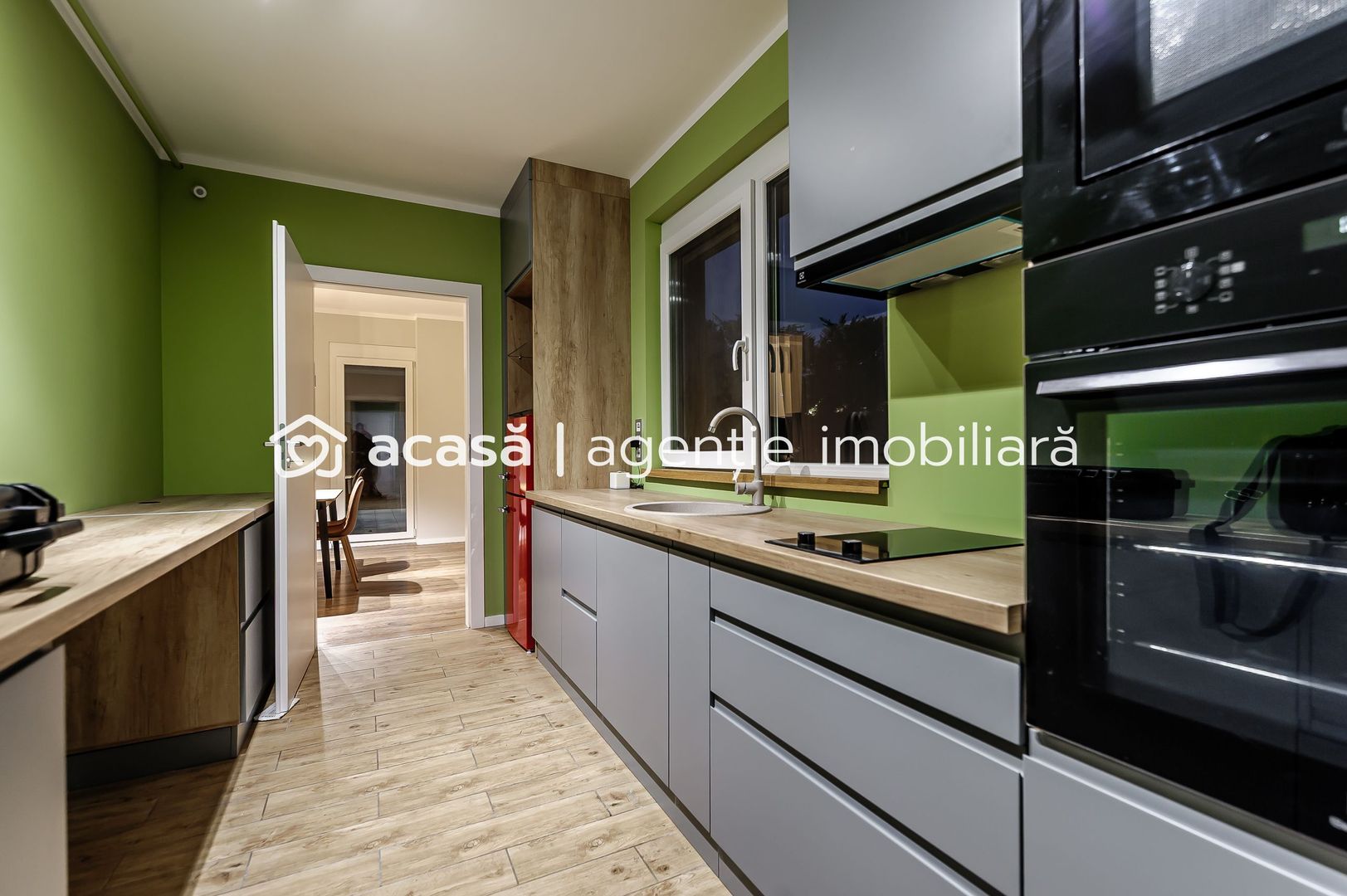 PROPRIETATE VANDUTA Apartament ARED spectaculos cu gradina si garaj - Poză 5