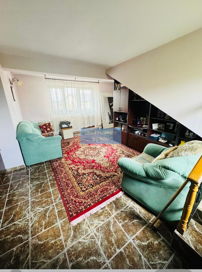 De vânzare – casă situată pe strada Nicolae Iorga - Poză 11