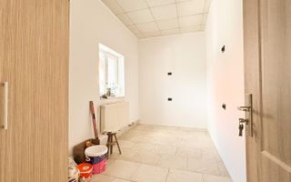 Spatiu comercial, 5 camere, 2 bai, 1 nivel Teren 392mp, Jucu de Mijloc - Poză 1
