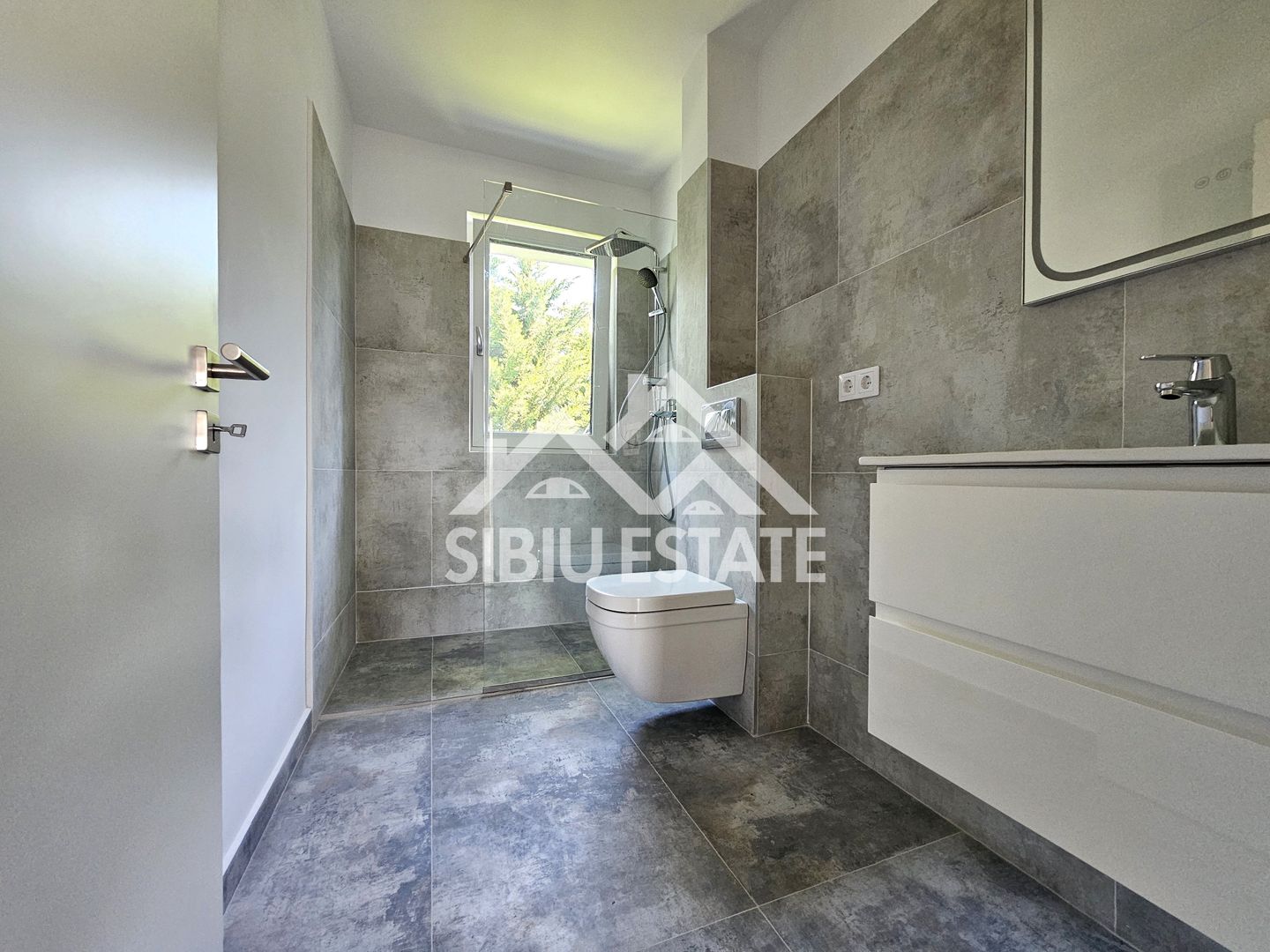 Apartament cu terasa 3 camere 2 bai Clasa A - Poză 4