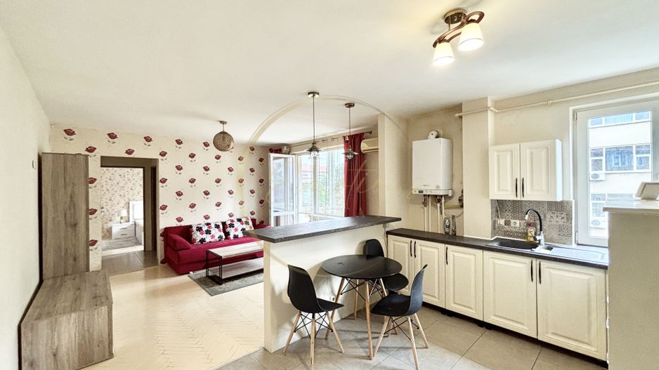 Apartament 2 camere - Ultracentral | Centrala proprie - Poză 2