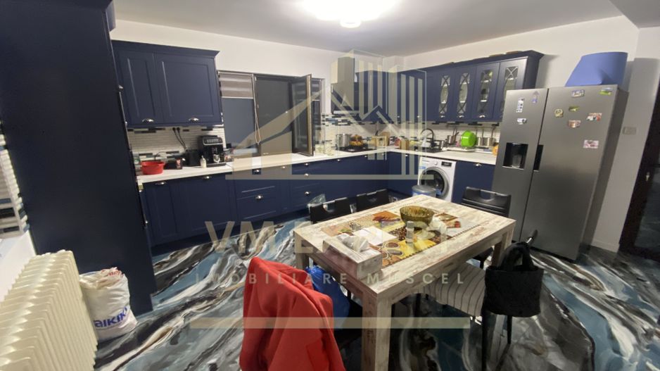 VILA S+P+E-306 MP, TEREN 2078 MP, CAMPULUNG - Poză 44