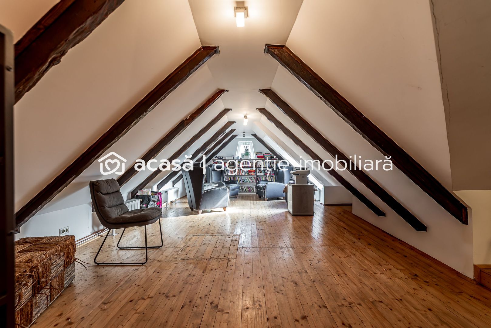 Casă cu 5 camere în Aradul Nou - locul unde linistea devine acasă - Poză 10