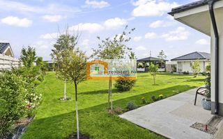 Langa Padure, Vila P+Pod , 1500mp teren,  terasa 40mp,  complex securizat - Poză 33