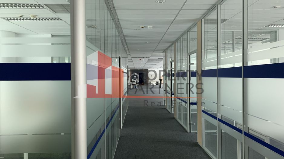 Spatiu de birou - Poză 2