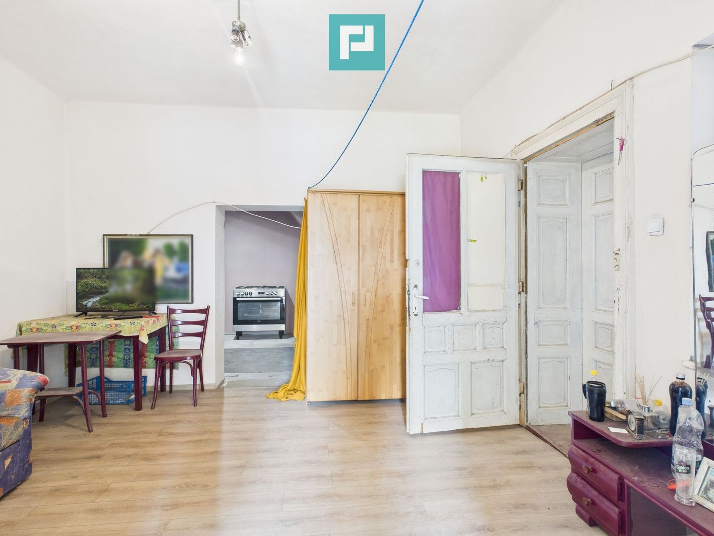 Casă spatioasă și solidă în Pecica - Poză 14