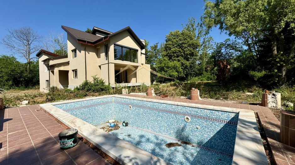 Vila cu 13 camere *4000mp teren* / Piscina / Snagov - Poză 4