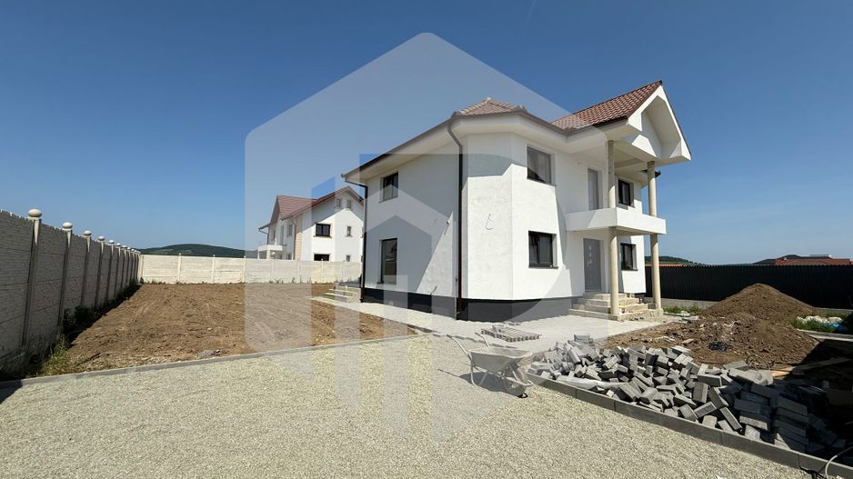 Casa in Cristian | 4 Camere | 647 Teren +137mpu+ Terasa | 0% Comision - Poză 8