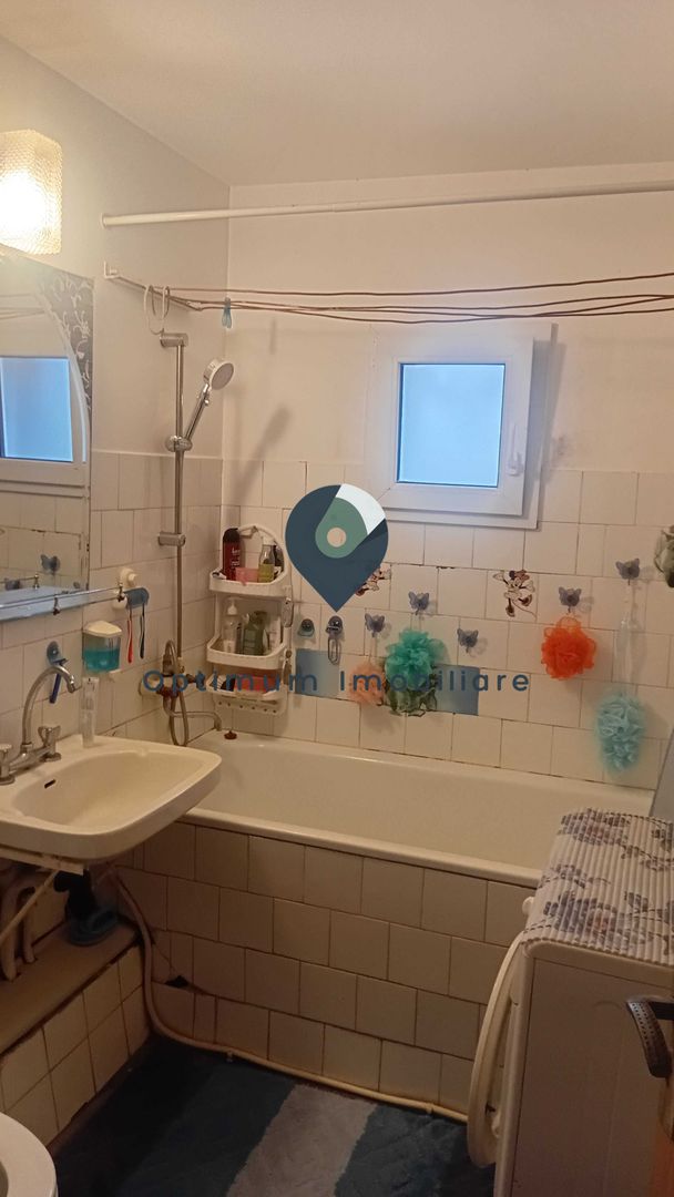 Apartament cu 2 camere Intre Lacuri, etaj 1/4, zona Darius Pizza ! - Poză 4