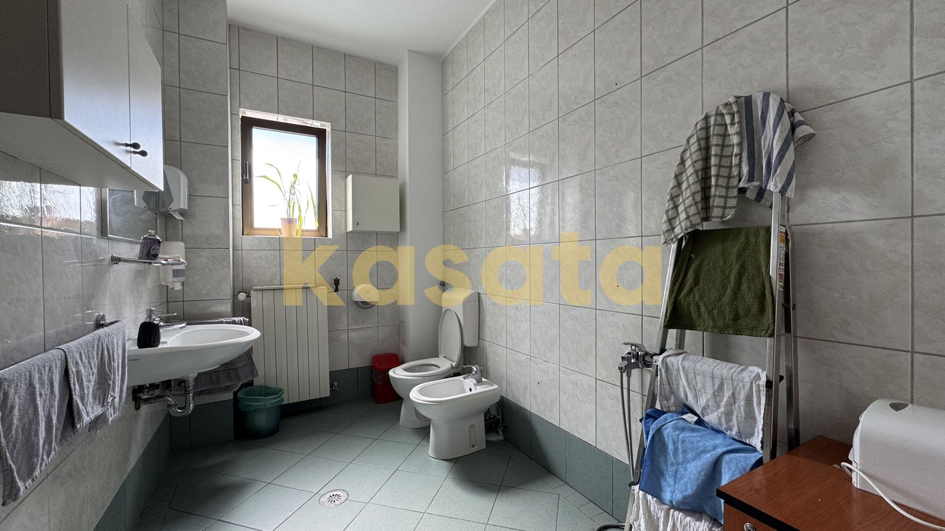 4 Camere | Primăverii | 2 Băi | Etaj 2 | Living Generos - Poză 9