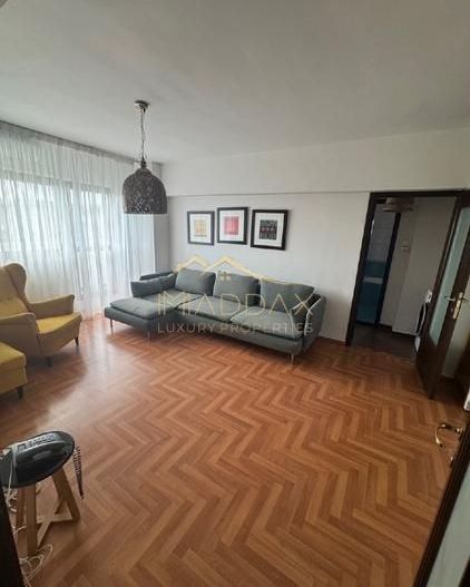 Exclusivitate | 3 Camere 13 Septembrie - Drumul Sării | Balcon 12mp | - Poză 1