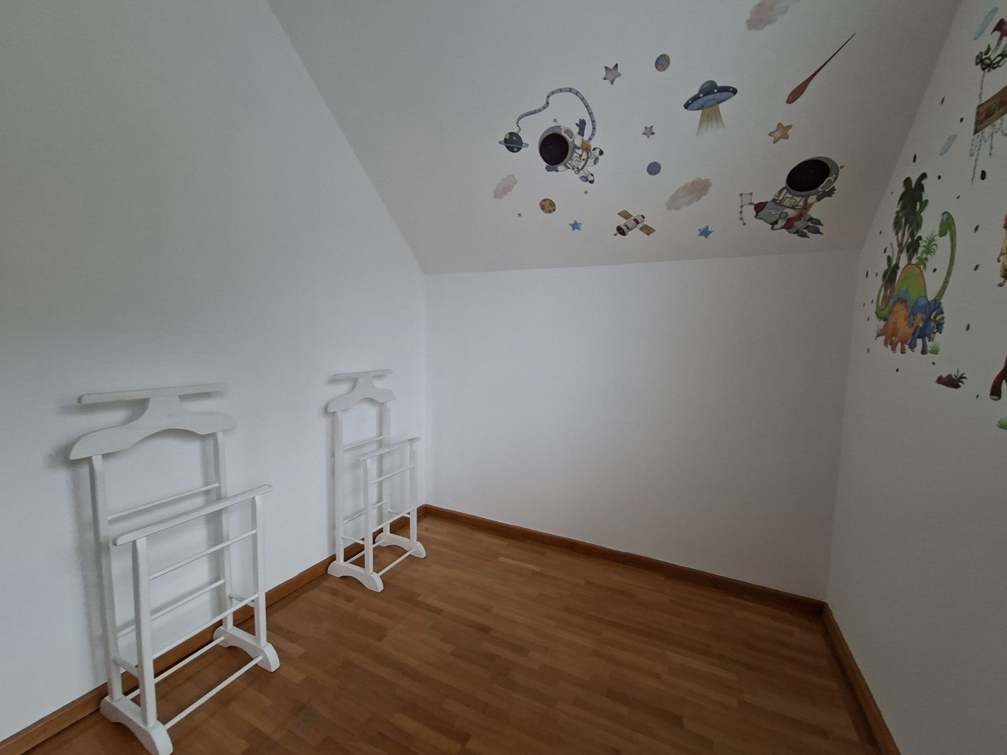 Vilă luminoasă I Gradina mare si loc de joacă privat I Iancu Nicolae - Poză 24