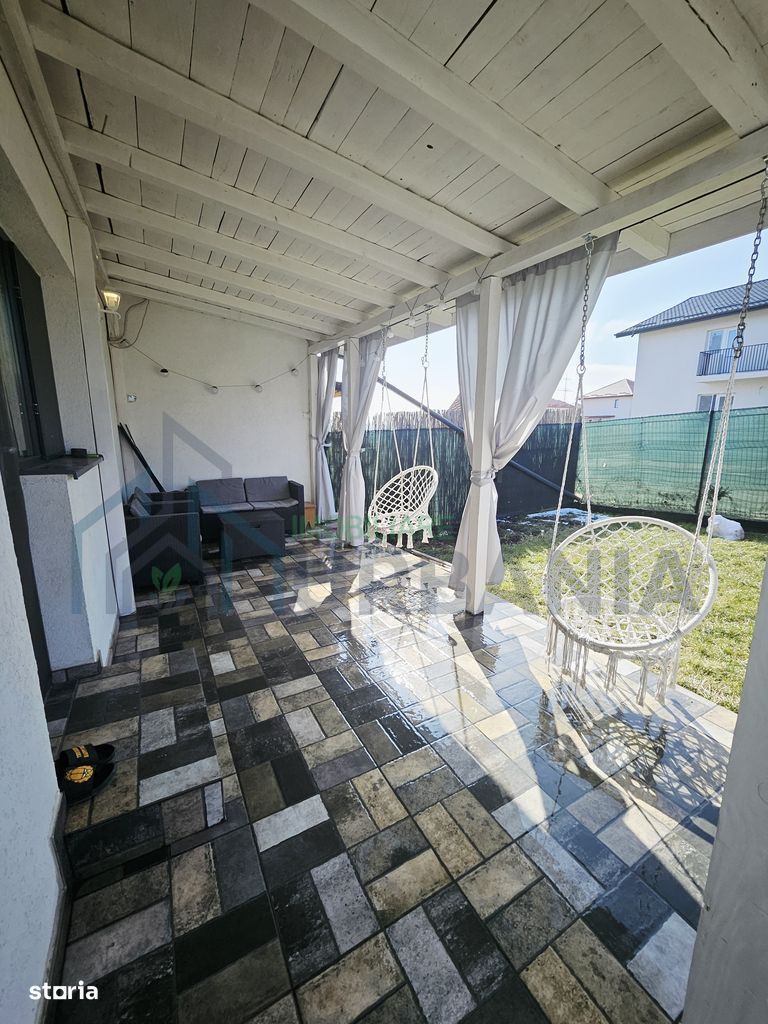 Duplex modern în Miroslava, 86 mp + terasă, teren 340 mp, pod mansardabil - Poză 2