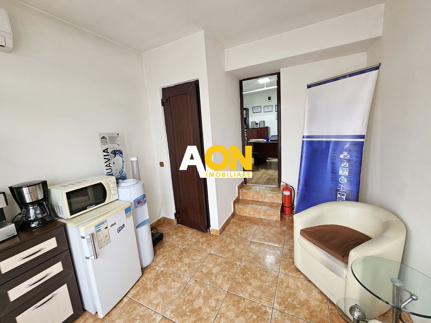 Spatiu comercial sau de birou, 25 mp utili, vad comercial foarte bun - Poză 3