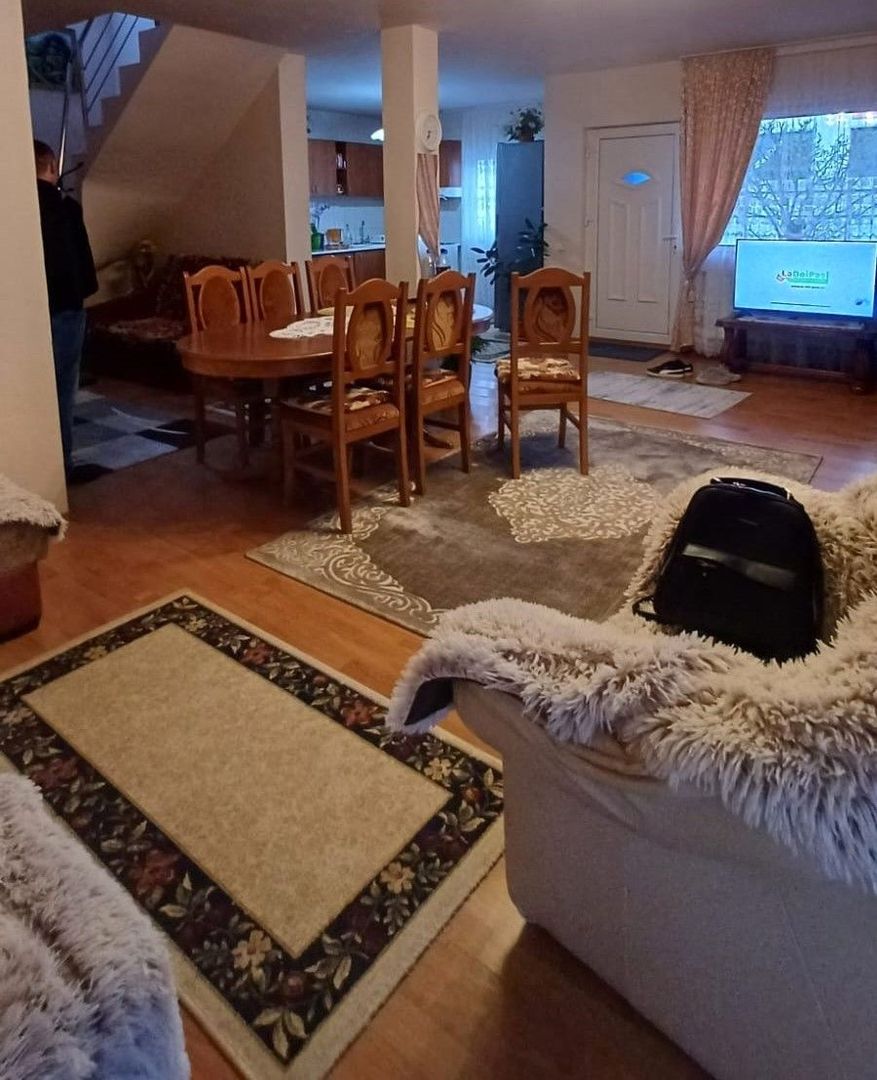 Casă Individuală - Corunca - Poză 12