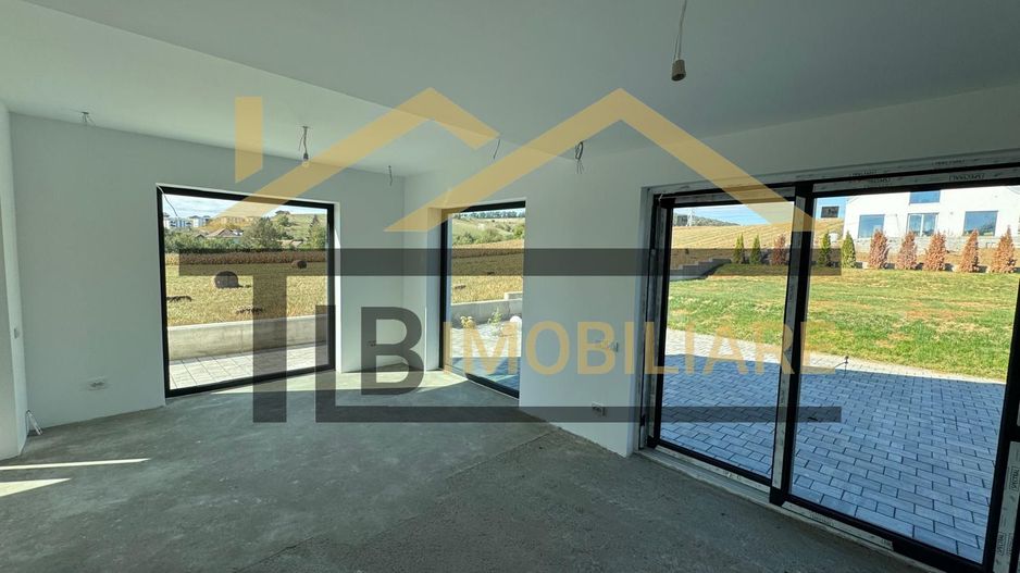 Casa individuala 4 camere, 181 mp utili, teren 822mp, zona Unirii - Poză 6