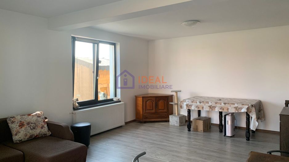 Duplex La CHEIE cu 4 camere, in Cisnadie - Poză 10