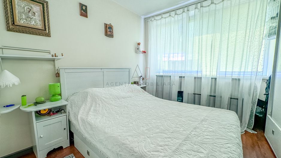 2 Camere Vatra Luminoasa -Zona Premium - Poză 8