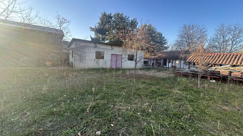 Proprietate multifuncțională cu potențial pentru investiții - Poză 6